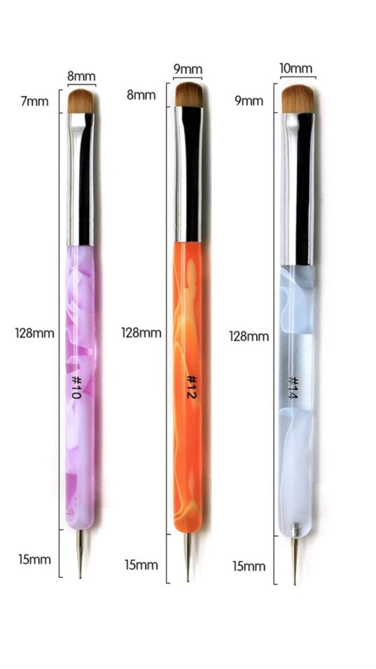 French/ Clean Up Brush